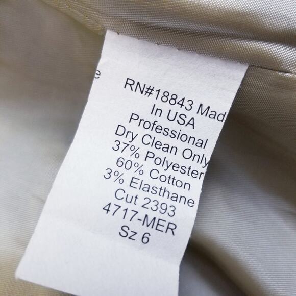 People Like Frank Pleated Black Blazer/Jacket - Picture 9 of 9